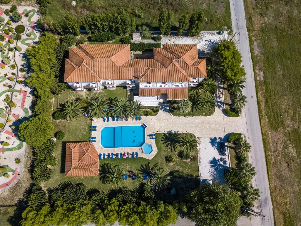 Bazén v ubytování Kalidonio Studios Zante nebo v jeho okolí