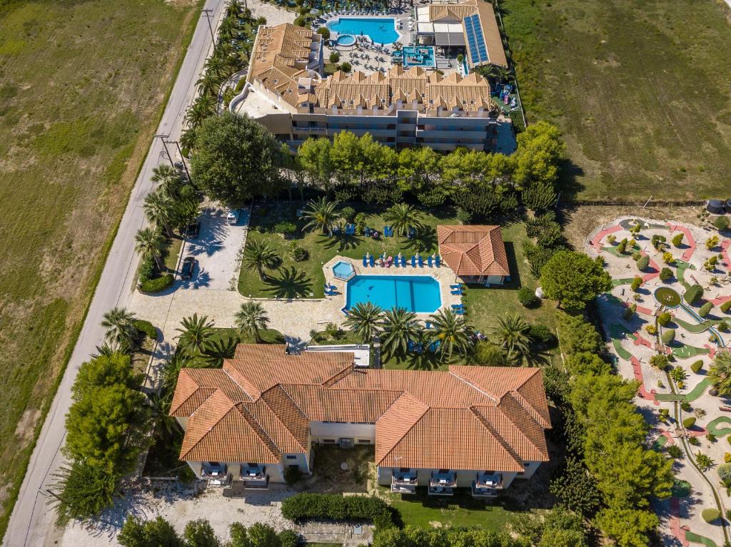 Bazén v ubytování Kalidonio Studios Zante nebo v jeho okolí