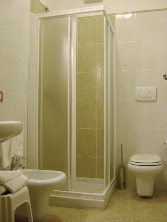 Koupelna v ubytování Albergo Corte Antica