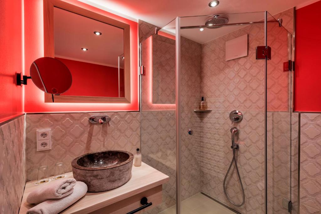 Koupelna v ubytování Hotel Schäfflerwirt