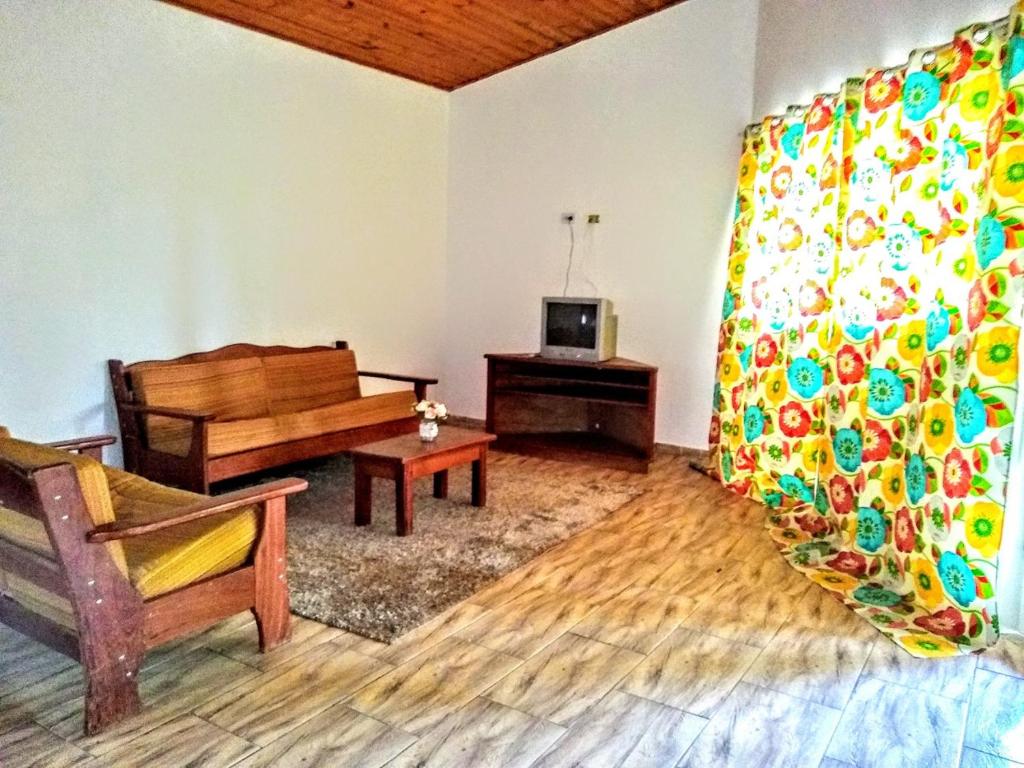  Casa Pitoresca e Casa Amarela