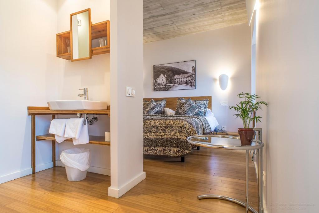 Hotel Roncesvalles reservar