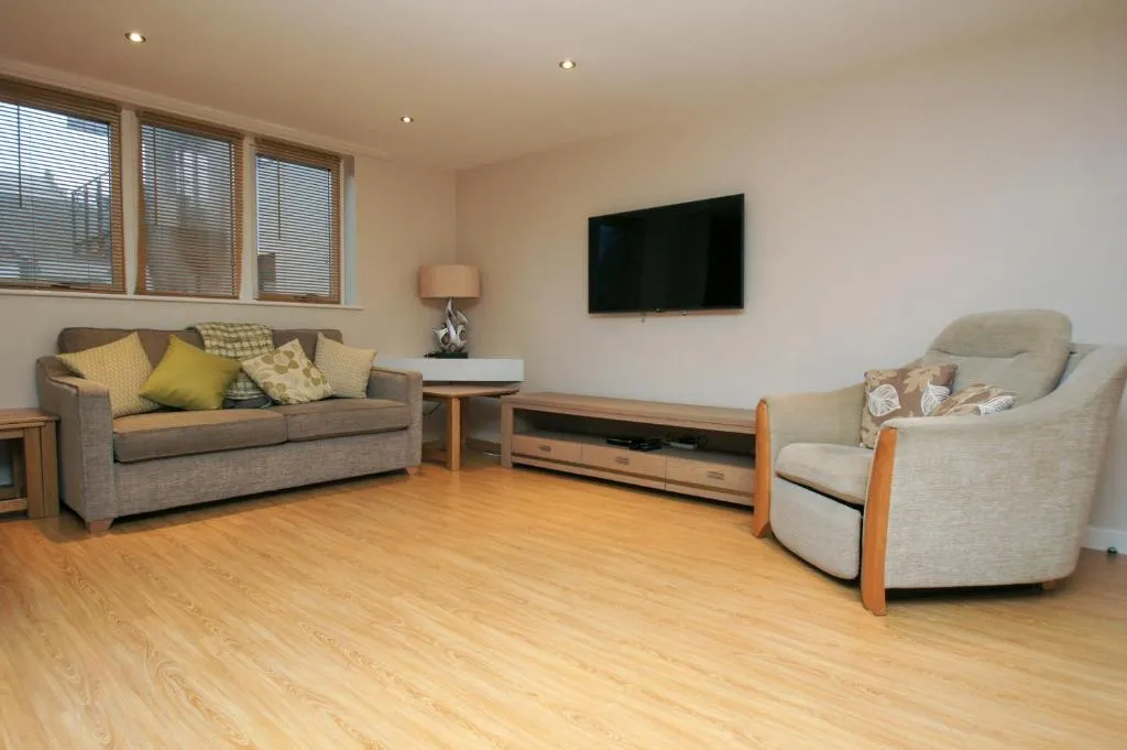 Avalon Escape, Brighton and Hove, United Kingdom