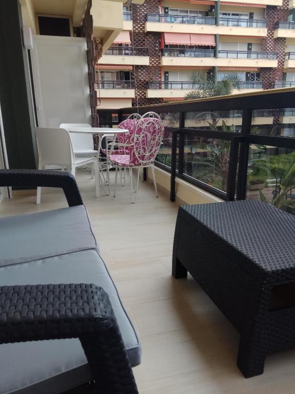 Balkón nebo terasa v ubytování Esplendido APARTAMENTO, CARIHUELA EDIFICIO EL REMO, PRIMERA LÍNEA