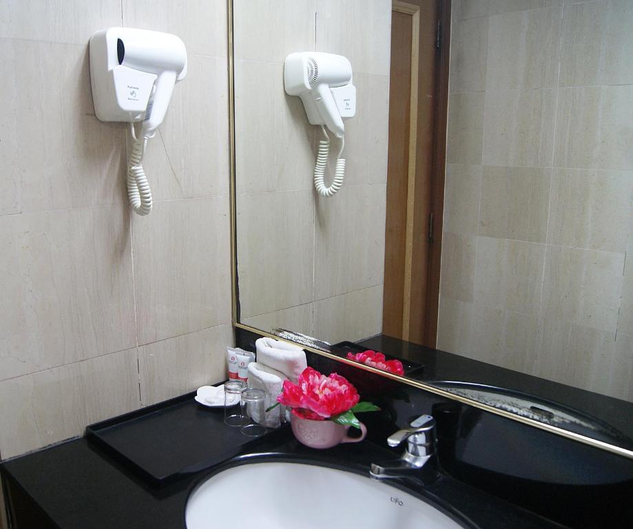Koupelna v ubytování Tang Dynasty Hotel