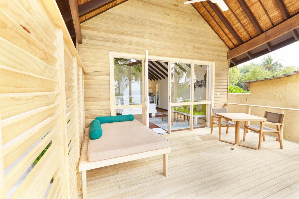 Balkón nebo terasa v ubytování Kuredu Island Resort & Spa