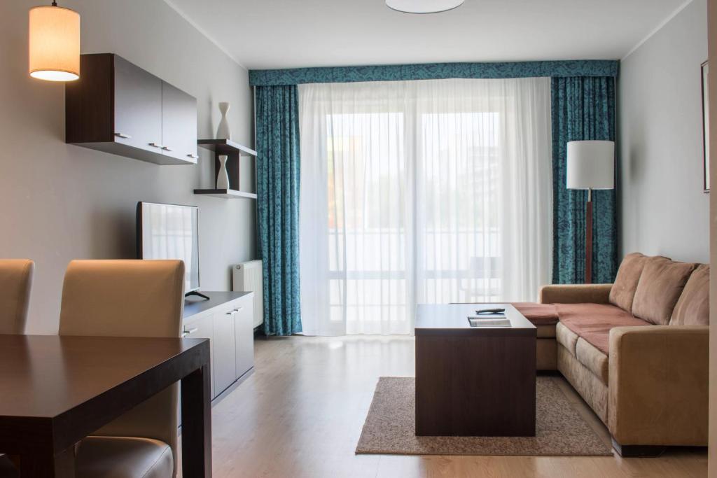 Apartamenty Aquarius z basenem - 18