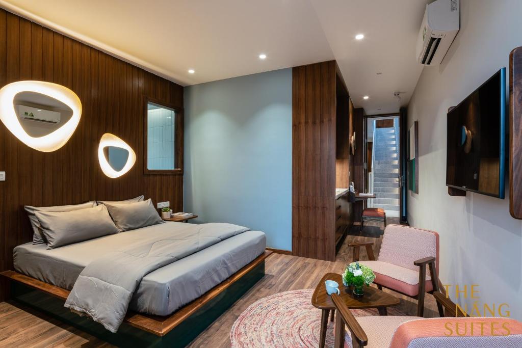 The Nang Suites - Apartment With Shower