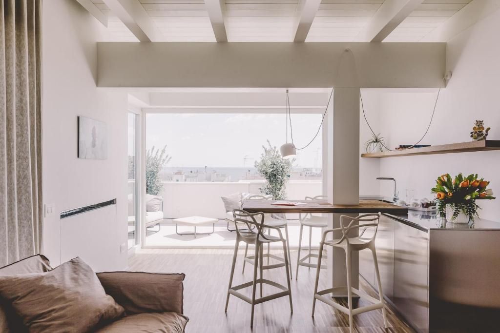 Posezení v ubytování Suite 10 Home Design & Spa