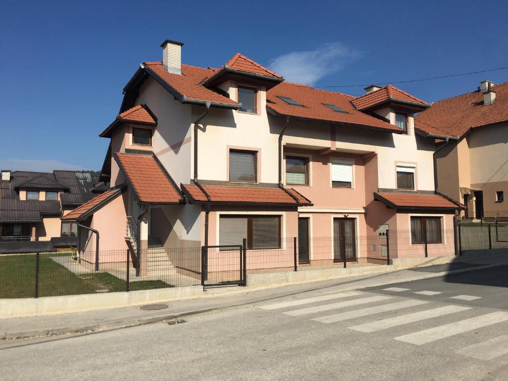 Gallery image of Apartments Kokotovic in Pale