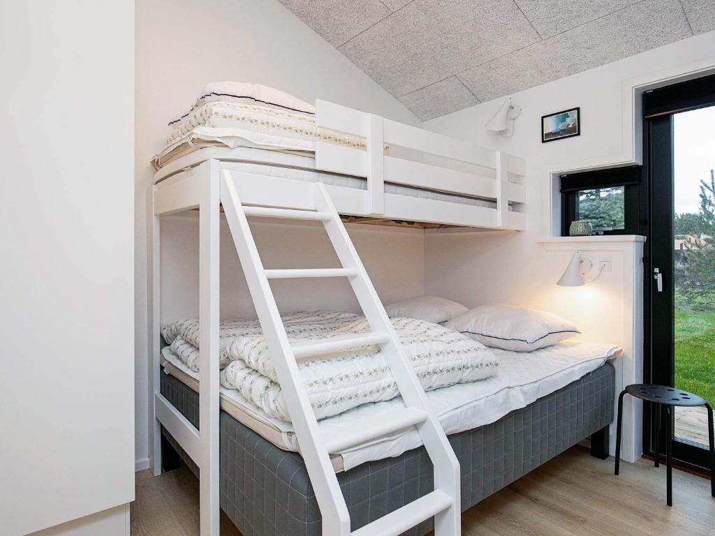 Postel nebo postele na pokoji v ubytování Luxury Retreat in Lonstrup-By Traum