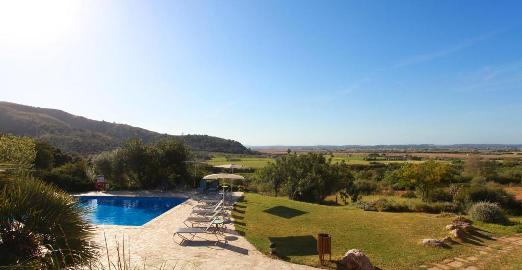 Bazén v ubytování Agroturismo Son Siurana nebo v jeho okolí