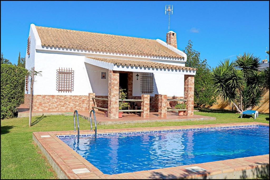 Bazén v ubytování Casa Roche Viejo nebo v jeho okolí