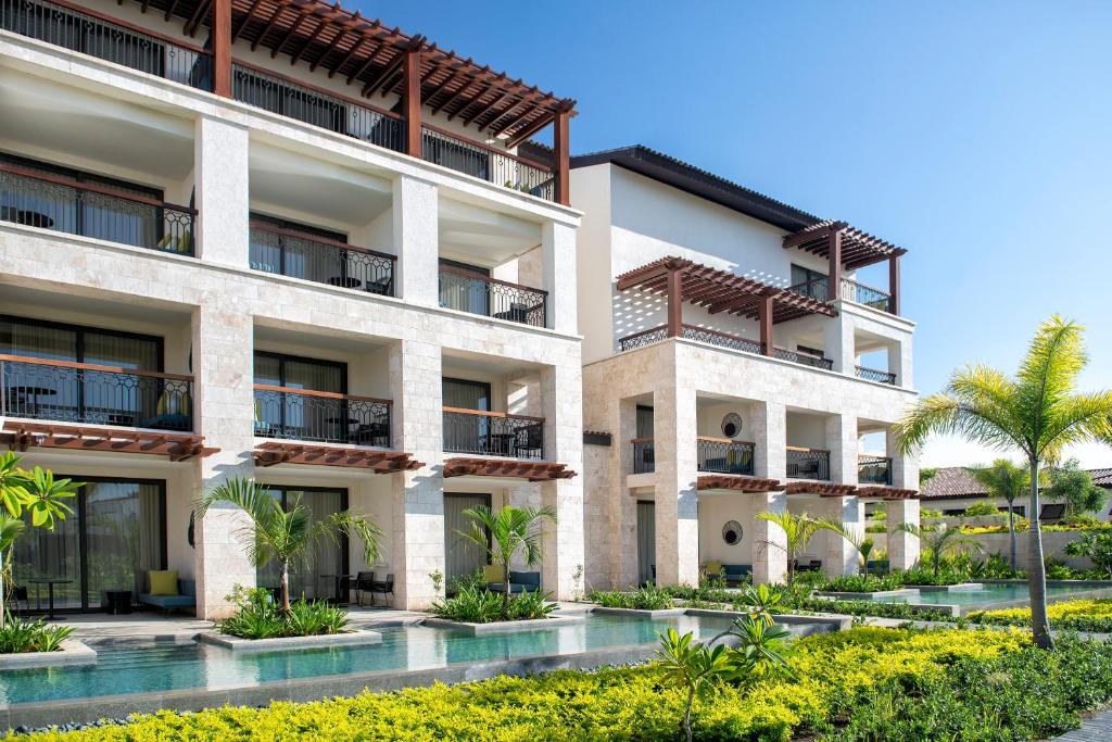 Lopesan Costa Bávaro Resort, Spa & Casino - 度假村国王 - 游泳少年套房