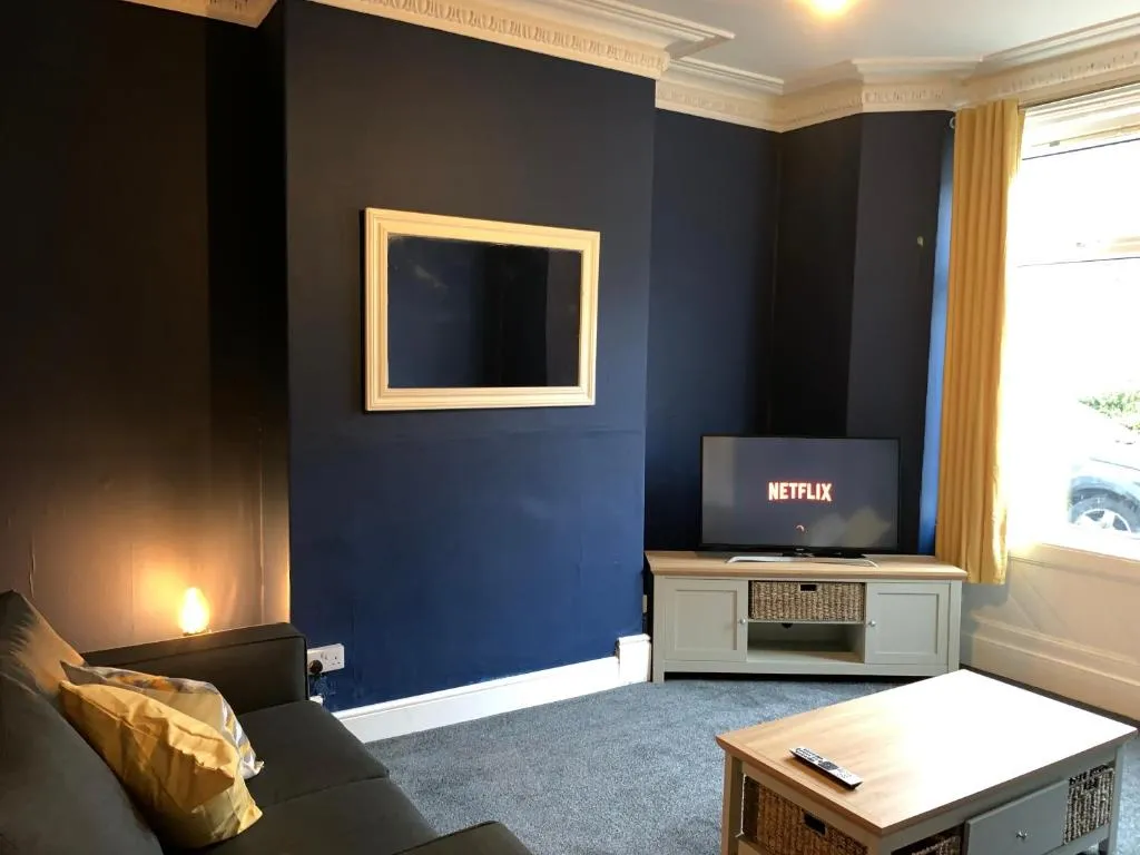 RARE SPACIOUS VICTORIAN HOUSE PERFECT FOR LARGE PARTIES, CLOSE To EVERYTHING, Newbiggin-by-the-Sea, United Kingdom