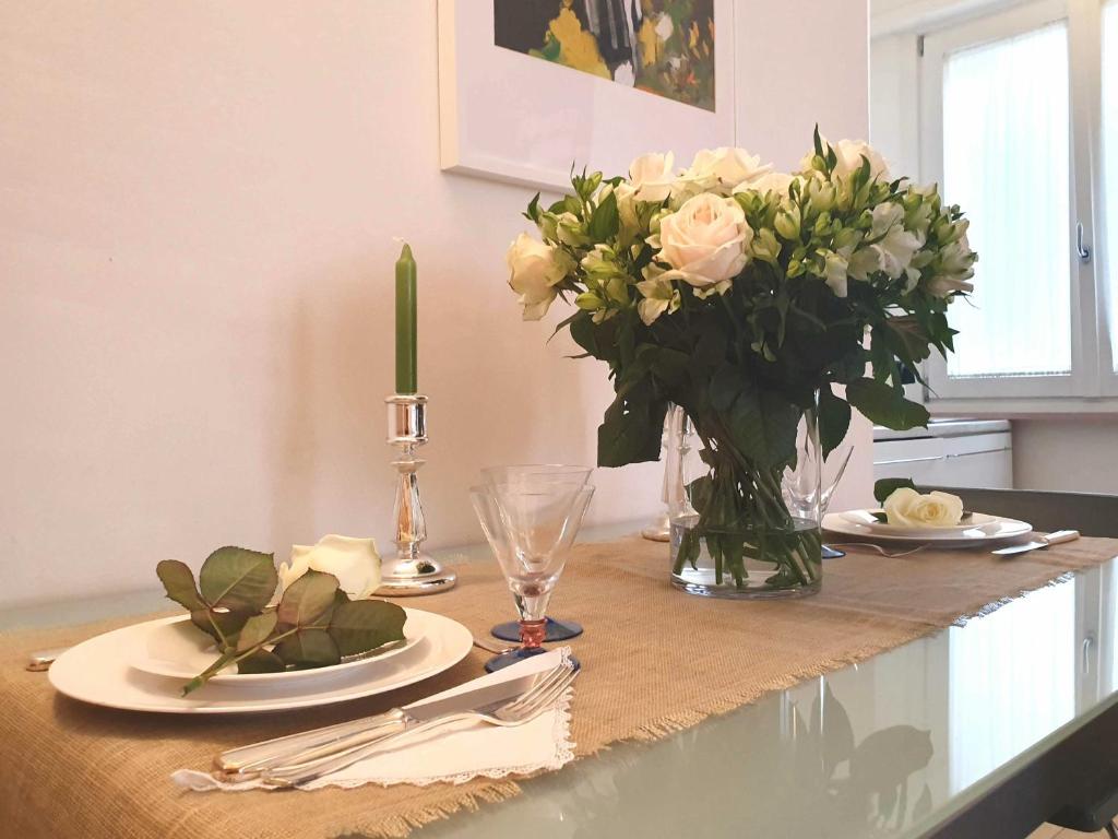 Corso Vercelli Apartment - 5