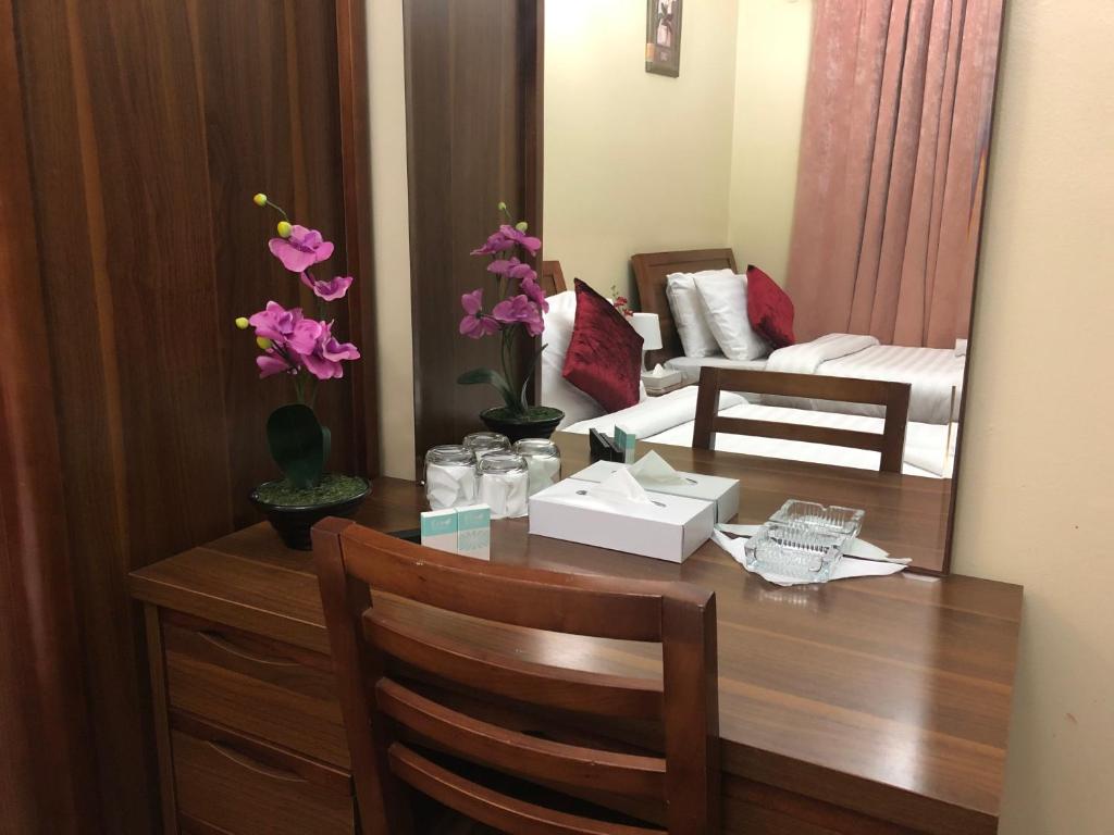Posezení v ubytování Al Karnak Hotel