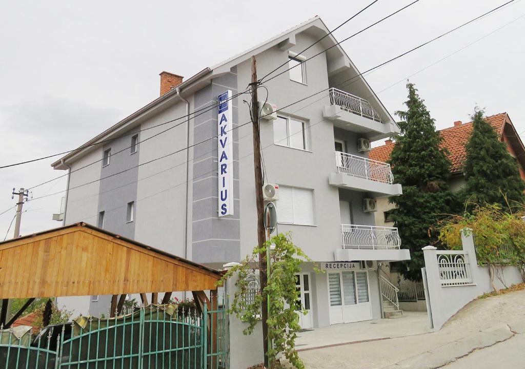Budova, kde se hostel nachází