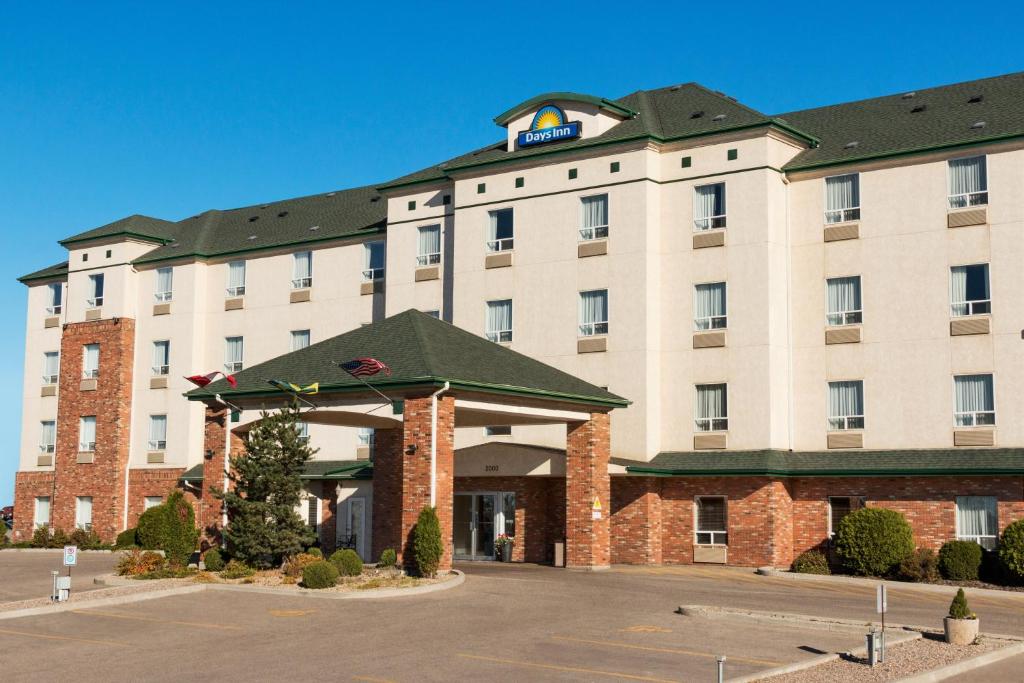 Days Inn by Wyndham Saskatoon - Resim 7
