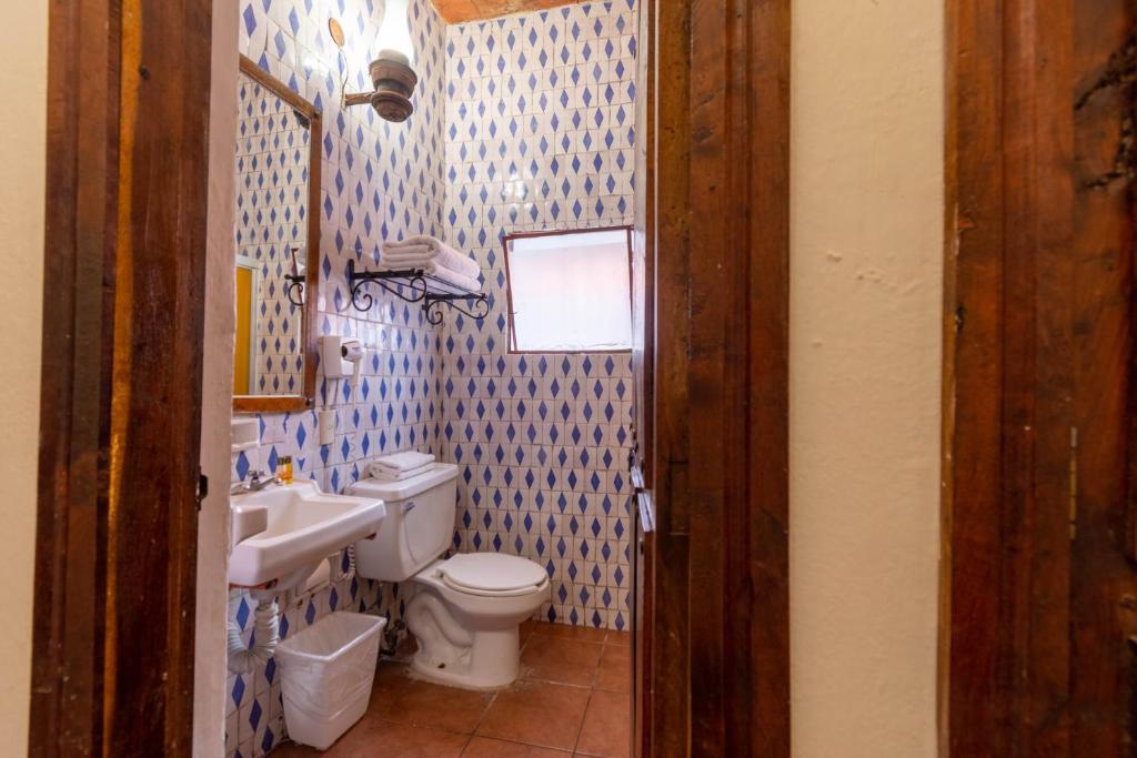 Koupelna v ubytování Hosteria del Frayle