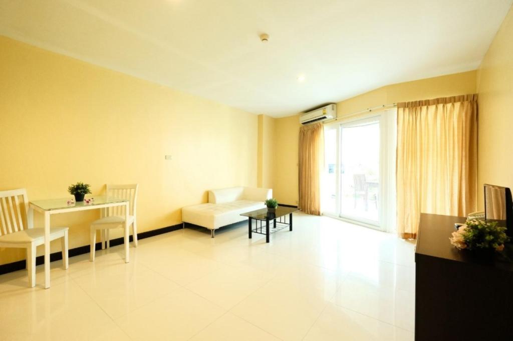 Jomtien Plaza Residence