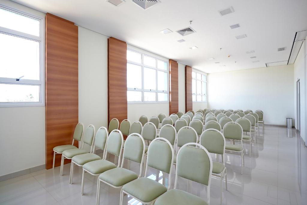  Porto Feliz Executive Hotel