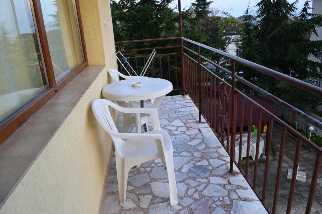 Балкон или терраса в Family Hotel Chris