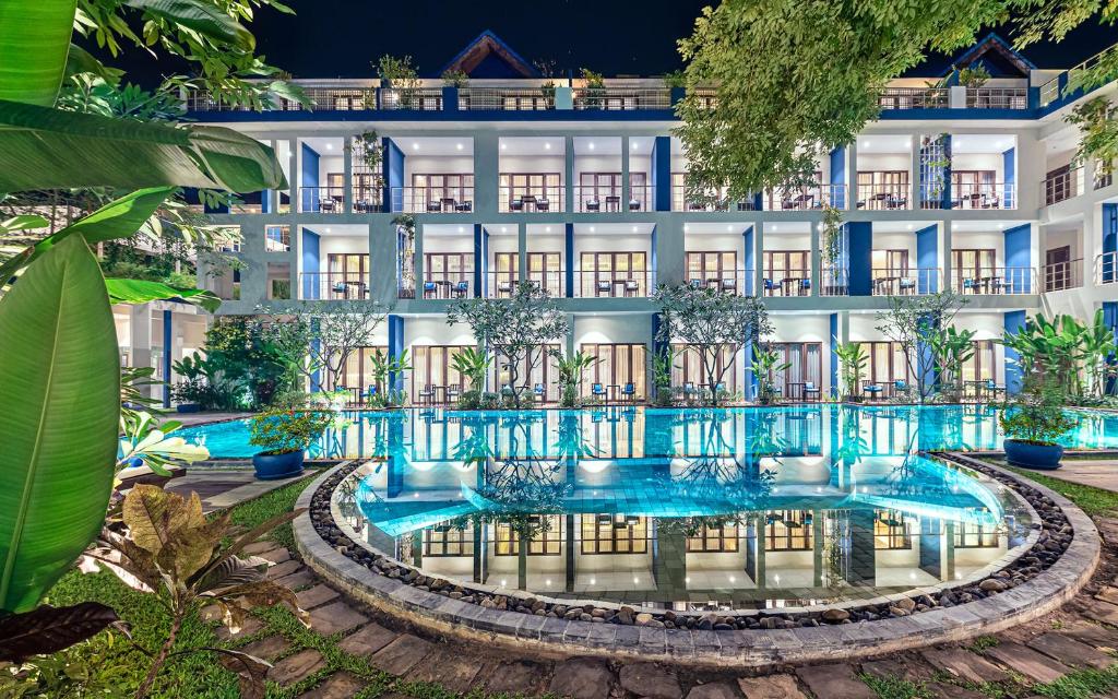 Bazén v ubytování Sakmut Boutique Hotel nebo v jeho okolí