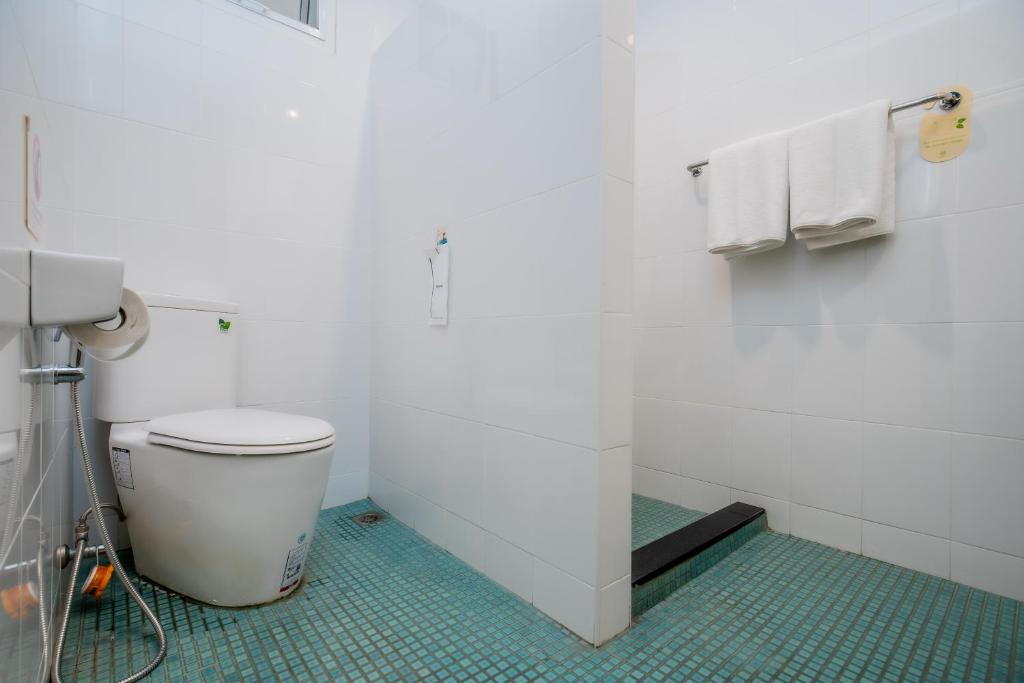 Ein Badezimmer in der Unterkunft Kata Tranquil Villa - SHA Plus