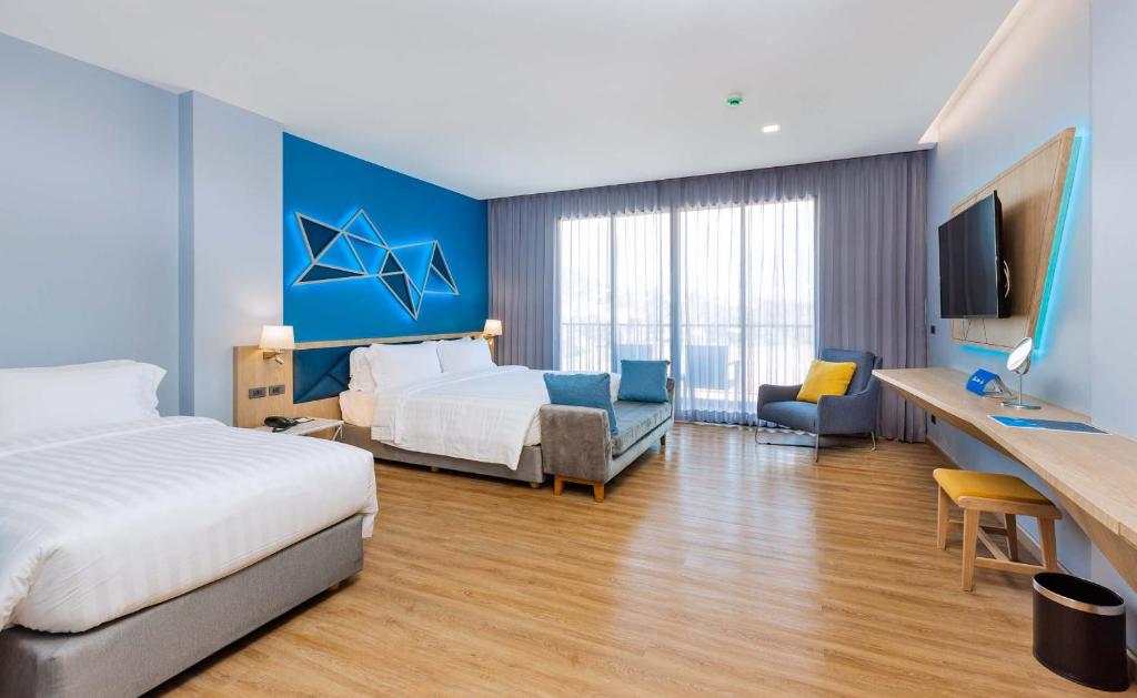 BlueSotel SMART Krabi Aonang Beach - Adults only - SHA Extra Plus - Luxe Drievoudige Kamer