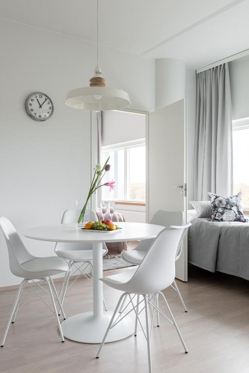 SleepWell Apartments Itäkeskus, direct metro to city center and bus to airport - Appartamento