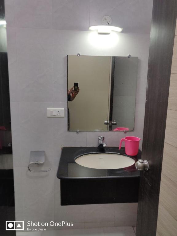 Koupelna v ubytování Guesthouse Sakina Colva