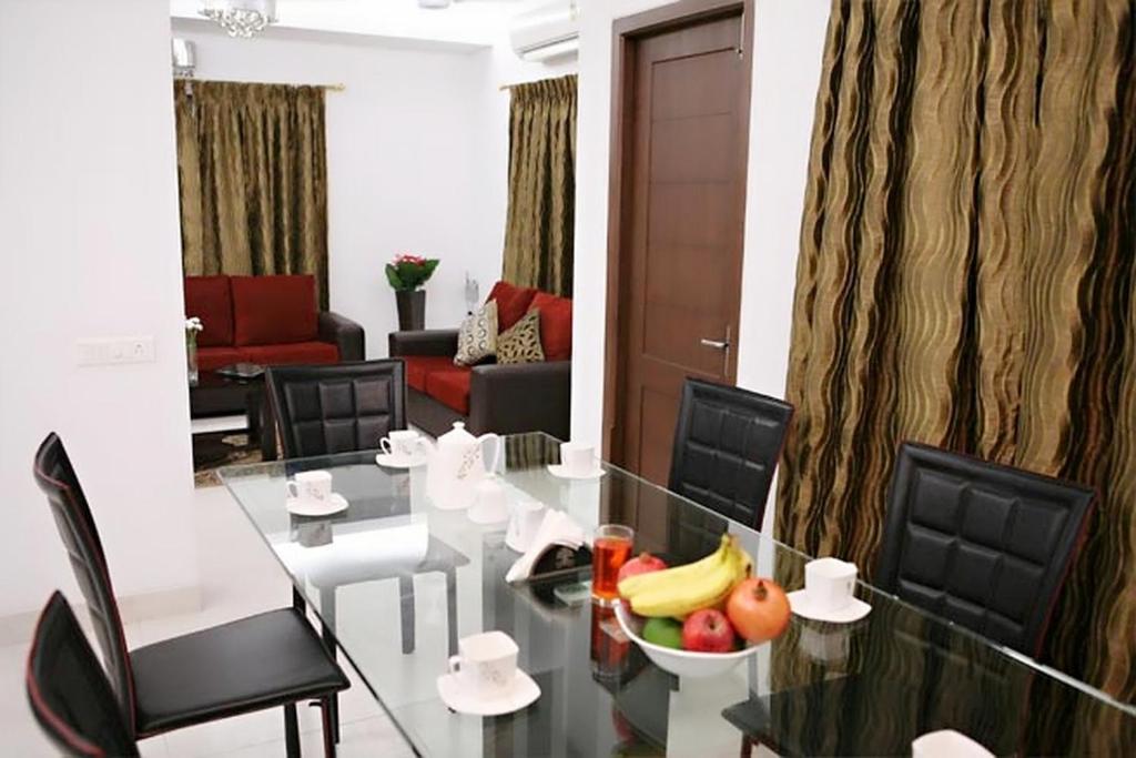 Posezení v ubytování Swarna Sudarshan Service Apartments Sholinganallur