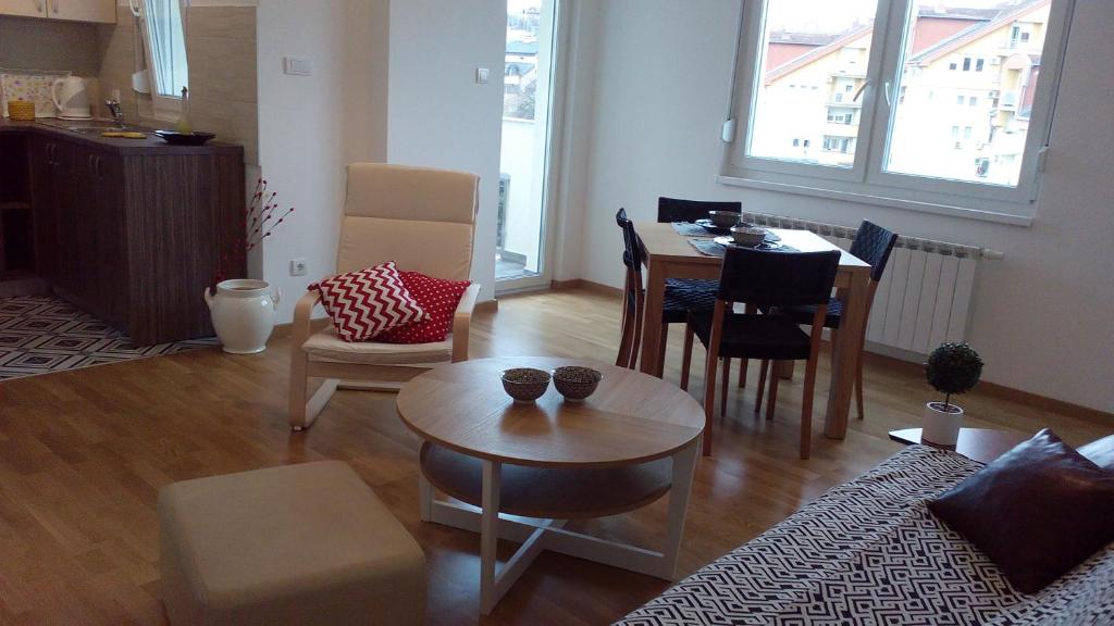 Pepperhill Apt Balkon Garaza Ukc Banja Luka Updated 2021 Prices