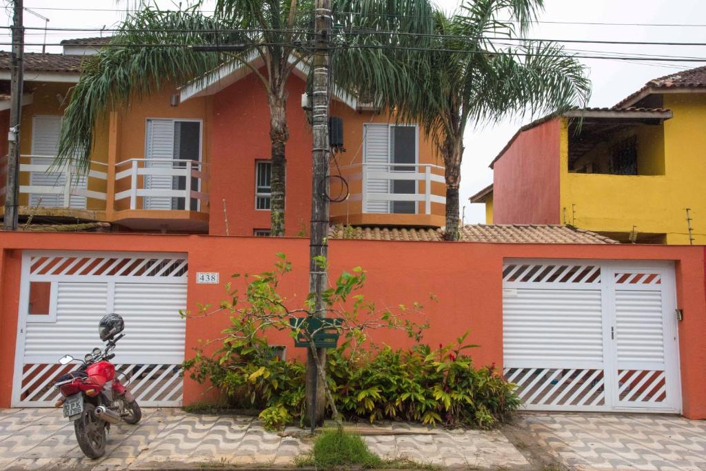  Casa ao lado do Sesc Bertioga
