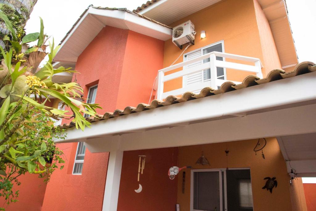  Casa ao lado do Sesc Bertioga