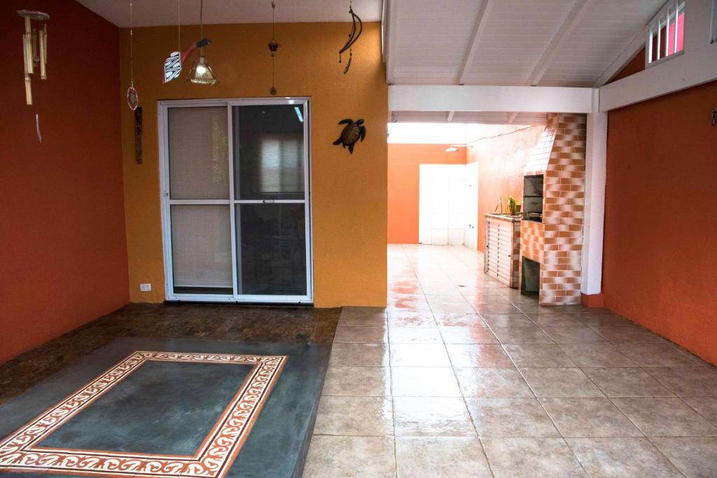  Casa ao lado do Sesc Bertioga