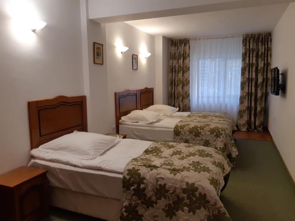 Hotel-Restaurant Siesta Balea - Double Room With Extra Bed