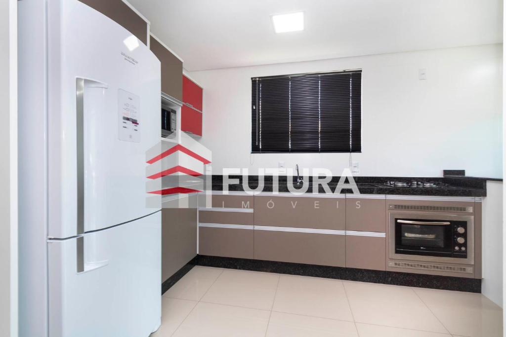  LA070E - Apartamento Praia de Bombas
