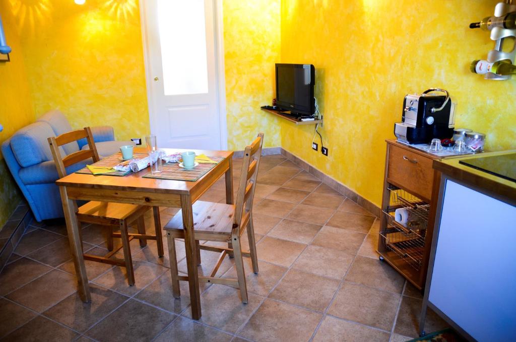 Kuchyňa alebo kuchynka v ubytovaní Le Suite Bracciano