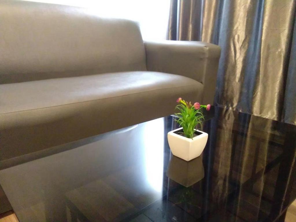 Popular Condo เมืองทองธานี - Habitación Triple Estándar