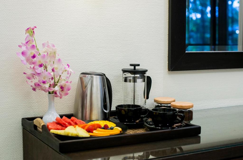 Lokal Phuket \ - Resim 24