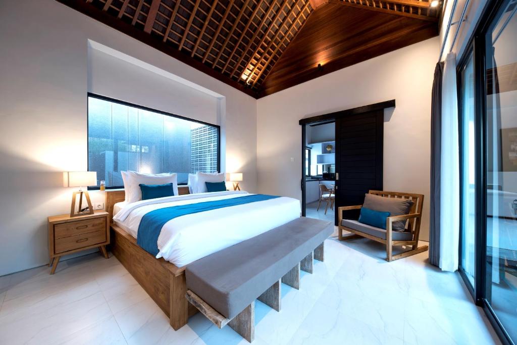 Villa DeDayuh Seminyak - 8