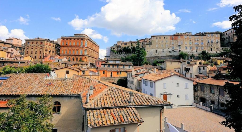 Nespecifikovaný výhled na destinaci Perugia nebo výhled na město při pohledu z hotelu