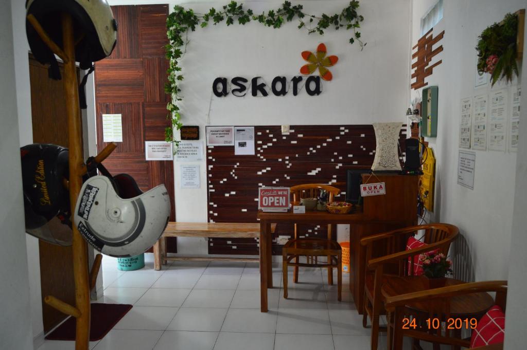 Posezení v ubytování Askara Guest House & Hostel