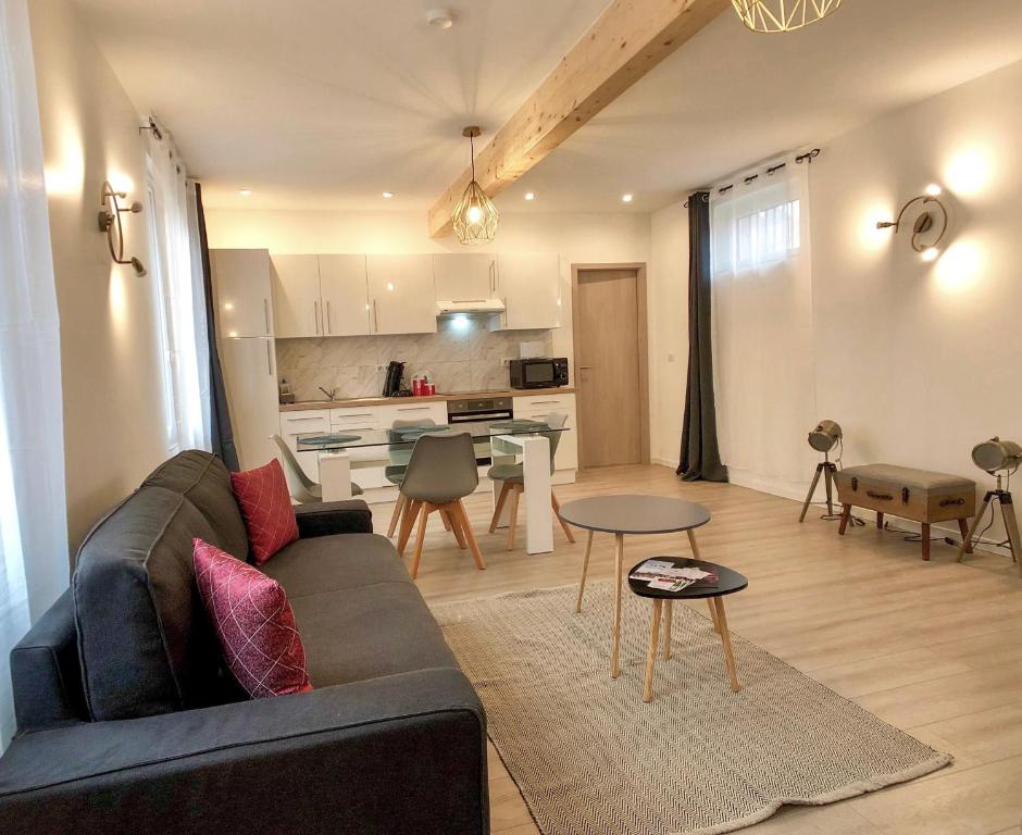 Charming Home - City Center Cosy Apartments – photo 4