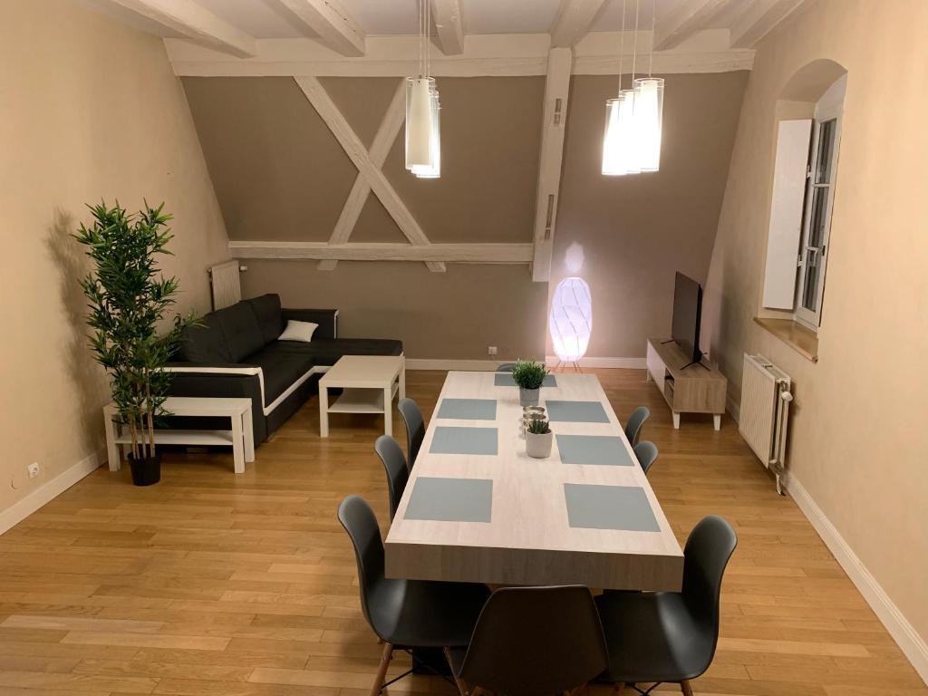 Historical town center spacious flat – photo 11