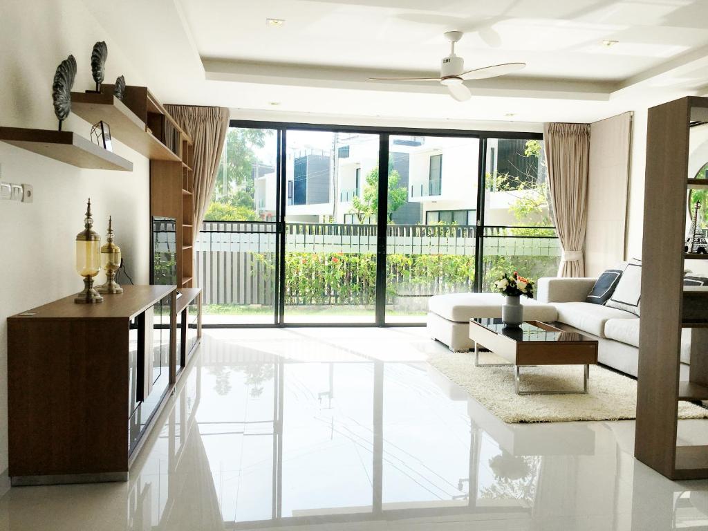 Thai Yue Laguna Park Villa Resort Pantai Bang Tao Thailand Booking Com