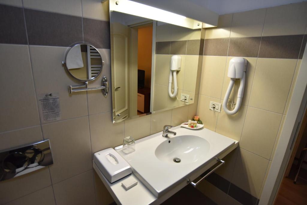 Hotel Sokrat - Imazhi 3