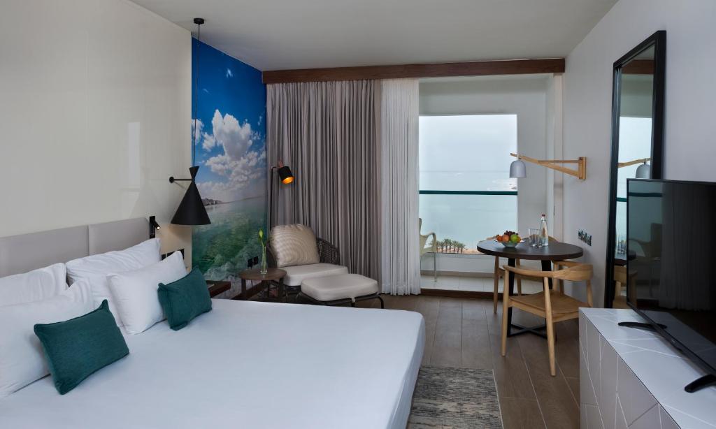 Nevo by Isrotel Collection - Executive Moav With Dead Sea And Pool View